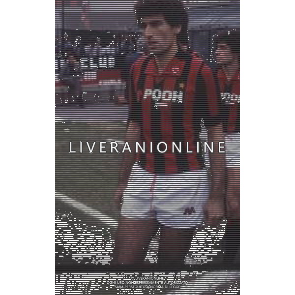 RETROSPETTIVA MAURO TASSOTTI CALCIATORE NELLA FOTO MAURO TASSOTTI CON LA MAGLIA DEL MILAN AG ALDO LIVERANI SAS