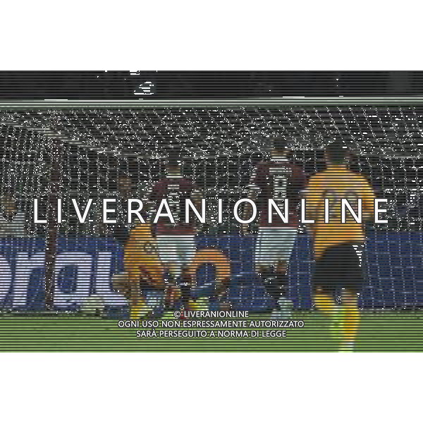 Torino 22.08.2019 Stadio Grande Torino Torino vs Wolverhampton play off qualificazioni Europa League 2019/2020 ©Viganti/Agenzia Aldo Liverani Nella foto: gol raul jimenez ©/AGENZIA ALDO LIVERANI SAS