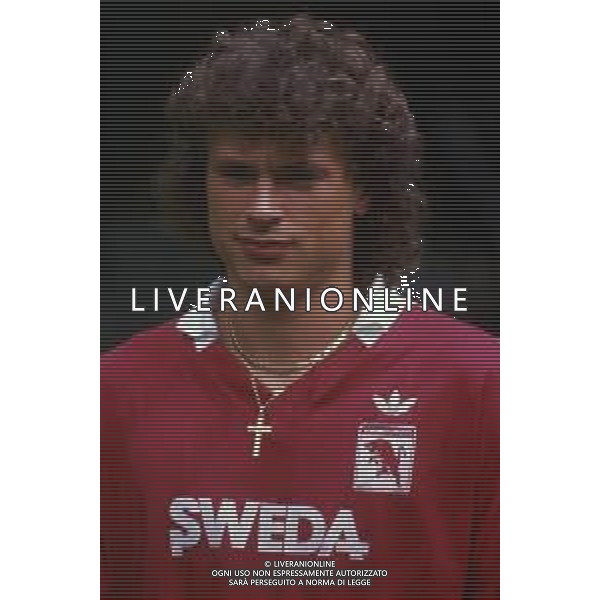 RETROSPETTIVA ANTON POLSTER CALCIATORE NELLA FOTO ANTON POLSTER CON LA MAGLIA DEL TORINO AG ALDO LIVERANI SASE