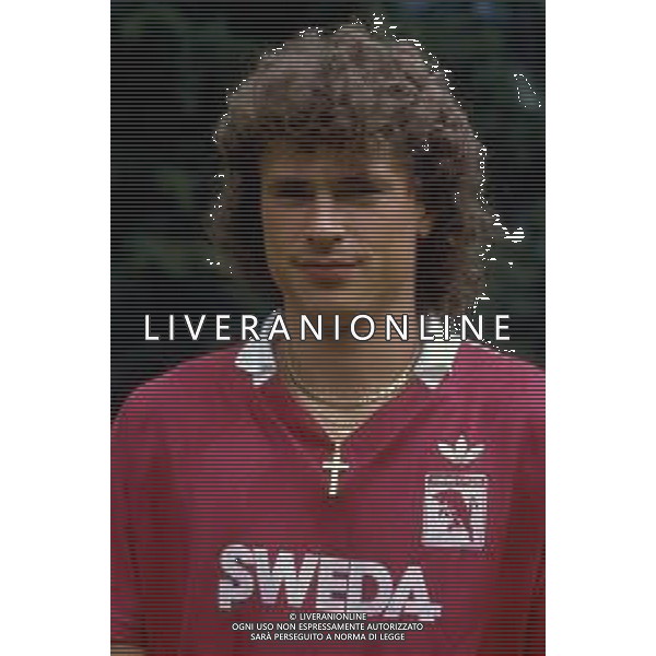 RETROSPETTIVA ANTON POLSTER CALCIATORE NELLA FOTO ANTON POLSTER CON LA MAGLIA DEL TORINO AG ALDO LIVERANI SASE