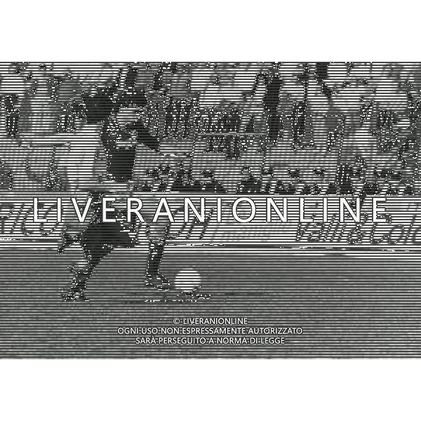 RETROSPETTIVA ANTON POLSTER CALCIATORE NELLA FOTO ANTON POLSTER CON LA MAGLIA DEL TORINO AG ALDO LIVERANI SASE