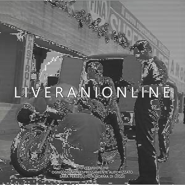 RETROSPETTIVA GIACOMO AGOSTINI PILOTA MOTOCICLISMO NELLA FOTO GIACOMO AGOSTINI NELL\'ANNO 1969 A MONZA AG ALDO LIVERANI SAS 