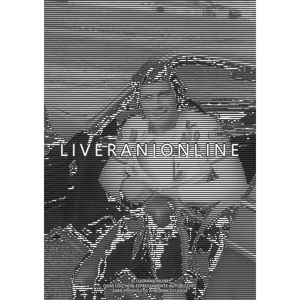 RETROSPETTIVA GIACOMO AGOSTINI PILOTA MOTOCICLISMO NELLA FOTO GIACOMO AGOSTINI NELL\'ANNO 1972 A CASCINA COSTA AG ALDO LIVERANI SAS