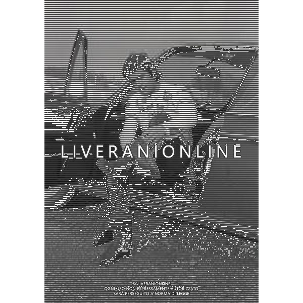 RETROSPETTIVA GIACOMO AGOSTINI PILOTA MOTOCICLISMO NELLA FOTO GIACOMO AGOSTINI NELL\'ANNO 1972 A CASCINA COSTA AG ALDO LIVERANI SAS