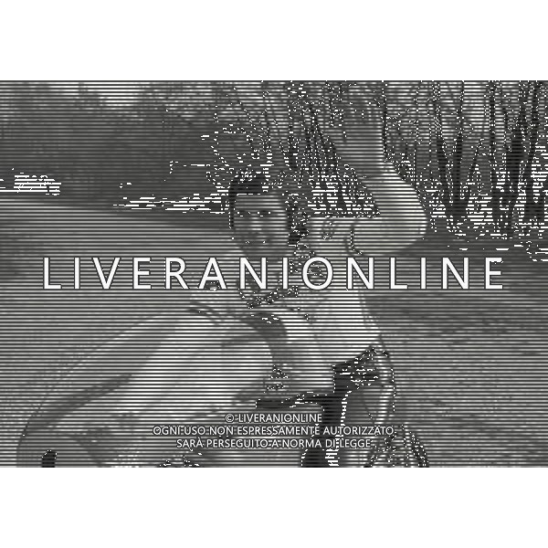 RETROSPETTIVA GIACOMO AGOSTINI PILOTA MOTOCICLISMO NELLA FOTO GIACOMO AGOSTINI NELL\'ANNO 1972 A CASCINA COSTA AG ALDO LIVERANI SAS