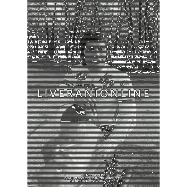 RETROSPETTIVA GIACOMO AGOSTINI PILOTA MOTOCICLISMO NELLA FOTO GIACOMO AGOSTINI NELL\'ANNO 1972 A CASCINA COSTA AG ALDO LIVERANI SAS