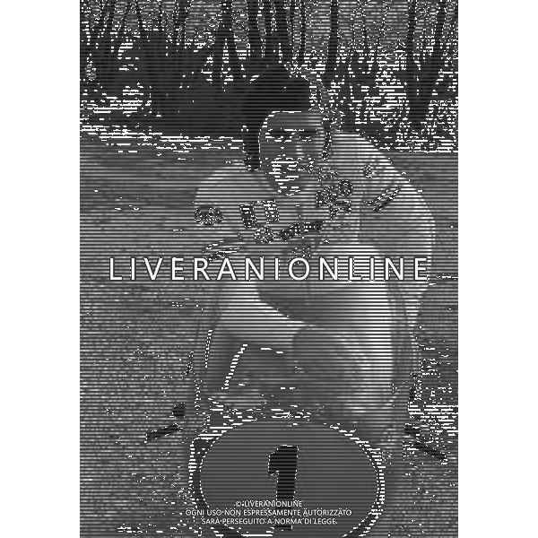 RETROSPETTIVA GIACOMO AGOSTINI PILOTA MOTOCICLISMO NELLA FOTO GIACOMO AGOSTINI NELL\'ANNO 1972 A CASCINA COSTA AG ALDO LIVERANI SAS