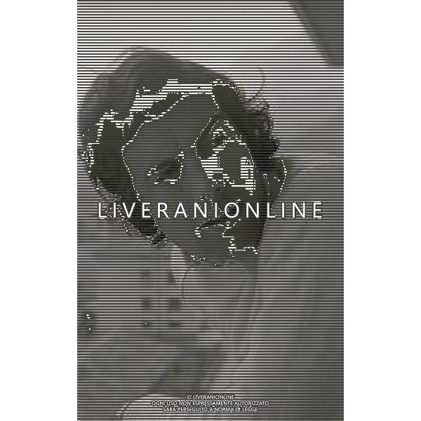 RETROSPETTIVA GIACOMO AGOSTINI PILOTA MOTOCICLISMO NELLA FOTO GIACOMO AGOSTINI NELL\'ANNO 1972 A COSTA VOLPINO NELLA SUA CASA AG ALDO LIVERANI SAS