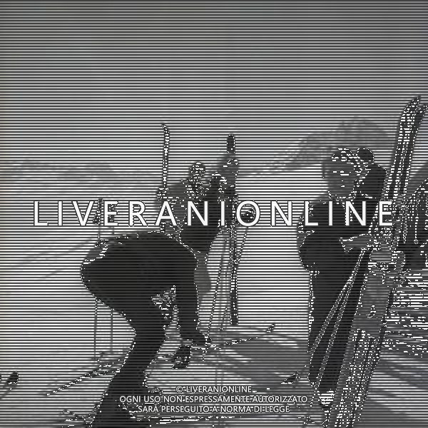 23-02-1963 SANKT MORITZ NELLA FOTO LA PRINCIPESSA PAOLA DI LIEGI SULLA NEVE AG ALDO LIVERANI SAS
