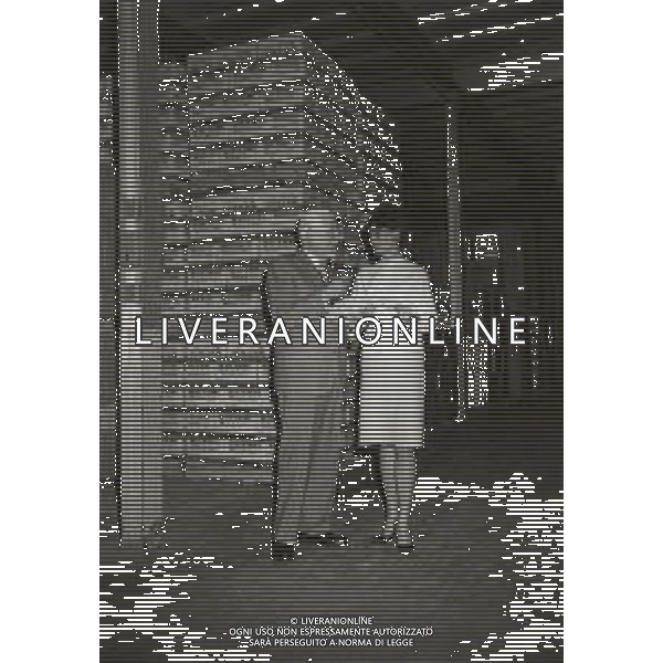1964 NEW YORK RETROSPETTIVA GIOVANNI BUITONI INDUSTRIALE DELLA PASTA NELLA FOTO GIOVANNI BUITONI NEL SUO STABILIMENTO A NEW YORK AG ALDO LIVERANI SAS