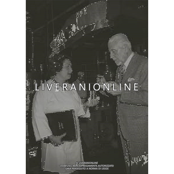 1964 NEW YORK RETROSPETTIVA GIOVANNI BUITONI INDUSTRIALE DELLA PASTA NELLA FOTO GIOVANNI BUITONI NEL SUO STABILIMENTO A NEW YORK AG ALDO LIVERANI SAS