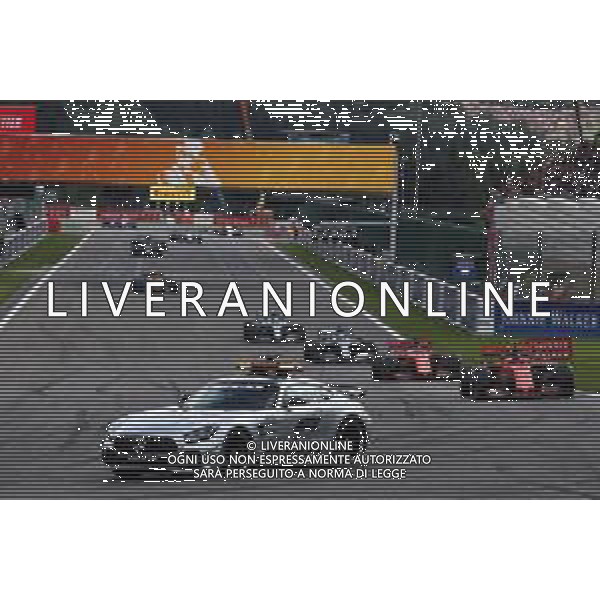 Charles Leclerc (MON) Ferrari SF90 leads behind the FIA Safety Car. 01.09.2019. Formula 1 World Championship, Rd 13, Belgian Grand Prix, Spa Francorchamps, Belgium, Race Day. /AGENZIA ALDO LIVERANI SAS - ITALY ONLY EDITORIAL USE ONLY - GP F1 BELGIO GARA SPA 01.09.2019