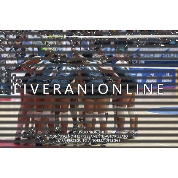 NAZIONALE ITALIANA VOLLEY FEMMINILE LUGLIO 2003 nella foto gruppo* foto fabrizio terruso/Agenzia Aldo Liverani
