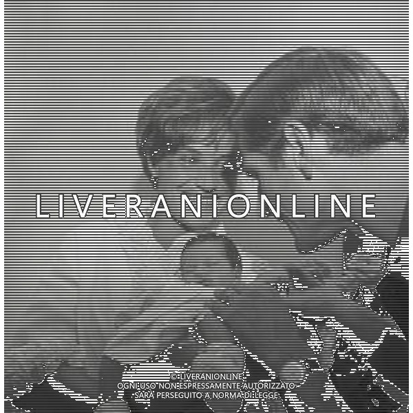 RETROSPETTIVA GIACINTO FACCHETTI CALCIATORE E DIRIGENTE SPORTIVO NELLA FOTO GIACINTO FACCHETTI CON LA MOGLIE AG ALDO LIVERANI SAS