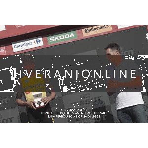 03-09-2019 Vuelta A Espana; Tappa 10 Jurancon - Pau; 2019, Jumbo - Visma; Roglic, Primoz; Indurain, Miguel; Pau; ©SIROTTI / AGENZIA ALDO LIVERANI SAS
