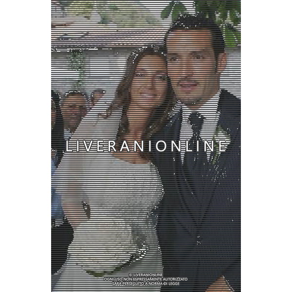 Carate Urio (Como) 18/06/2005 Matrimonio Gianluca Zambrotta con Valentina nella foto: Zambrotta Gianluca con Valentina foto: Andry / Ag. Aldo Liverani