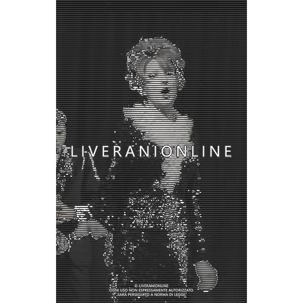 1965 RETROSPETTIVA MINA MAZZINI CANTANTE NELLA FOTO MINA MAZZINI AG ALDO LIVERANI SAS 