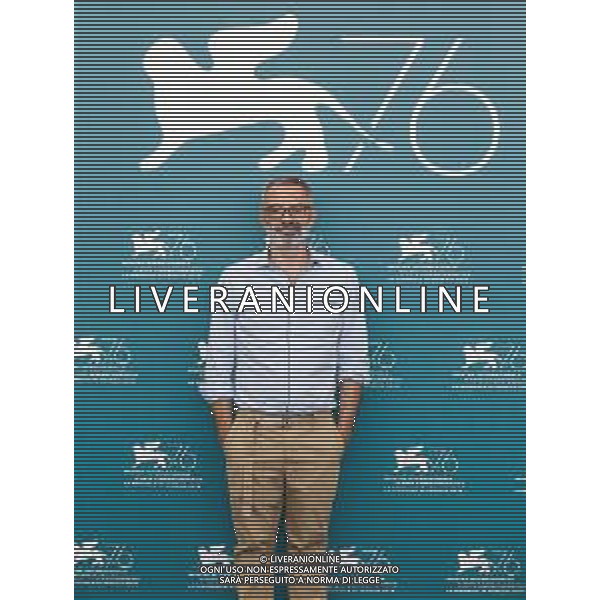 Director Giuseppe Capotondi attends "The Burnt Orange Heresy" photocall during the 76th Venice Film Festival at Sala Grande on September 07, 2019 in Venice, Italy. - 76ma Mostra Internazionale d’Arte Cinematografica Venezia 07.09.2019 ©Alessio marini / AGENZIA ALDO LIVERANI SAS