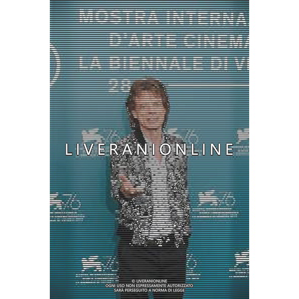 Mick Jagger poses during a photocall for the film "The Burnt Orange Heresy" presented out of competition on September 7, 2019 during the 76th Venice Film Festival at Venice Lido. - 76ma Mostra Internazionale d’Arte Cinematografica Venezia 07.09.2019 ©Alessio marini / AGENZIA ALDO LIVERANI SAS