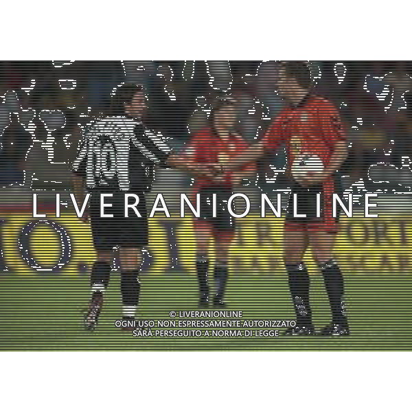 1998-UDINE TROFEO BIRRA MORETTI TRIANGOLARE INTER-JUVENTUS -UDINESE NELLA FOTO OLIVER BIERHOFF E ALESSANDRO DEL PIERO AG ALDO LIVERANI SAS