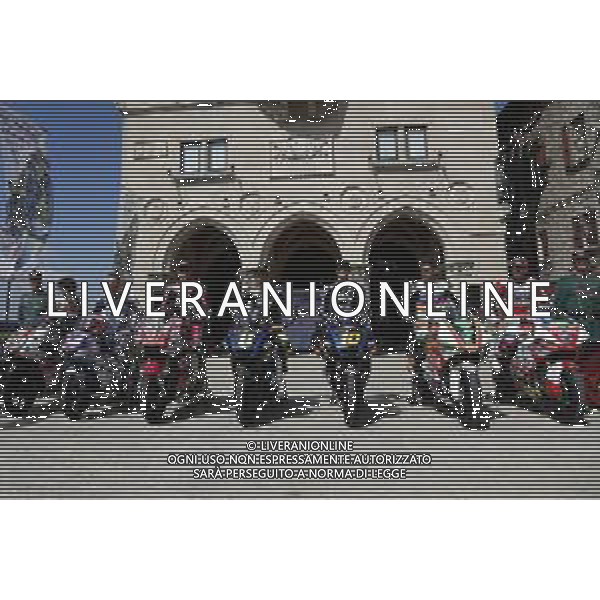 REPUBBLICA di SAN MARINO 12/09/2019 - MotoGP Parade i Piloti del Motomondiale sul piazzale della Liberta\'. nella foto: Riccardo Rossi (Kommerling Gresini Moto3) e Niccolo\' Antonelli (SIC58 Squadra Corse), per la Moto2 Luca Marini e Nicolo\' Bulega (Sky Racing Team VR46) e Fabio Di Giannantonio (Speed Up) e per MotoE Niccolo\' Canepa (LCR E-Team) e il sammarinese Alex De Angelis (Octo Pramac MotoE) ©Claudio Zamagni/Agenzia Aldo Liverani s.a.s. / AGENZIA ALDO LIVERANI SAS
