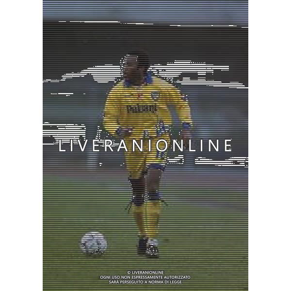 04-02-2001 VERONA-CAMPIONATO DI CALCIO SERIE B CHIEVO VERONA -TERNANA 2-1 NELLA FOTO manfredini christian AG ALDO LIVERANI SAS