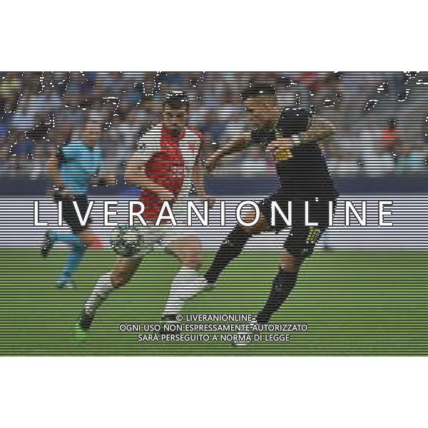 Milano 17-09-2019 Stadio Giuseppe Meazza - San Siro UEFA Champions League fase a gironi 1° giornata gruppo F Inter vs Slavia Praga nella foto Ondrej Kudela (Slavia Praga) SX e Lautaro Martinez (Inter) DX foto Roberto Garavaglia - ag. Aldo Liverani sas / AGENZIA ALDO LIVERANI SAS