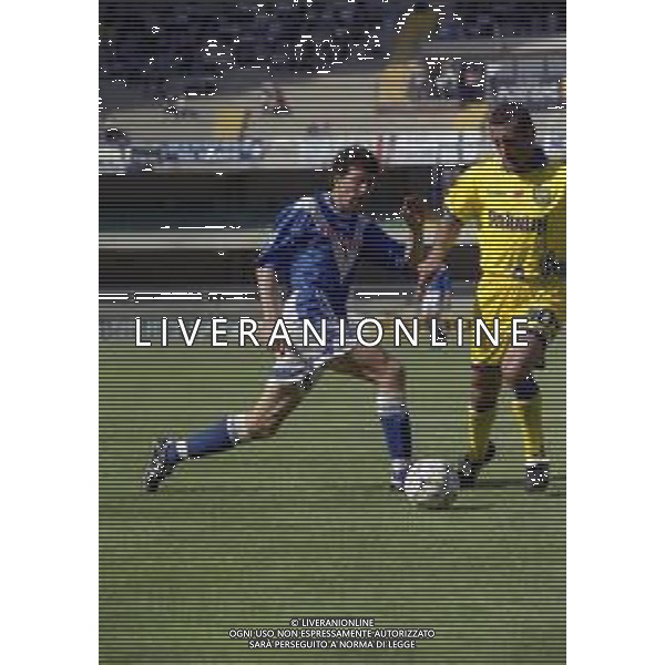 22-04-2000 VERONA-CAMPIONATO DI CALCIO SERIE B CHIEVO VERONA BRESCIA 2-2 NELLA FOTO LORENZO D\'ANNA- DARIO HUBNER AG ALDO LIVERANI SAS