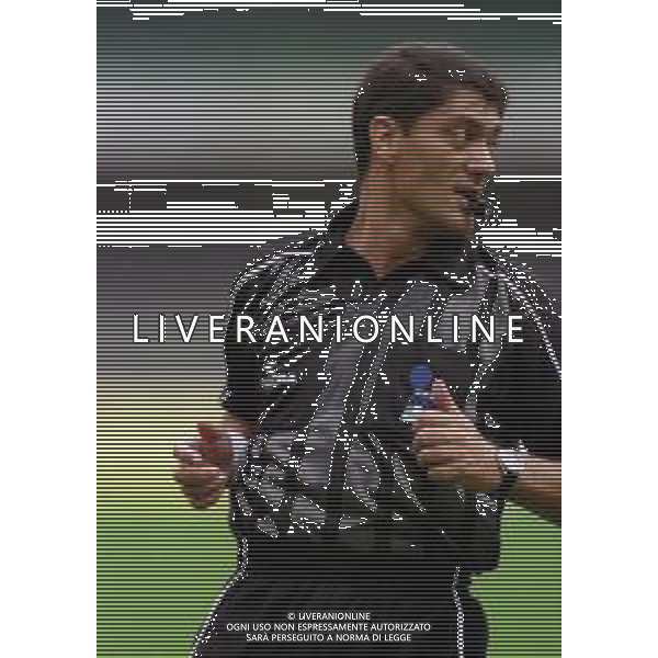 08-10-2000 VERONA CAMPIONATO DI CALCIO SERIE B CHIEVO VERONA CITTADELLA 2-2 NELLA FOTO ARBITRO GENNARO BORRIELLO AG ALDO LIVERANI SAS