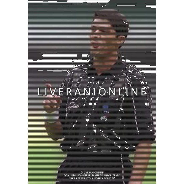 08-10-2000 VERONA CAMPIONATO DI CALCIO SERIE B CHIEVO VERONA CITTADELLA 2-2 NELLA FOTO ARBITRO GENNARO BORRIELLO AG ALDO LIVERANI SAS