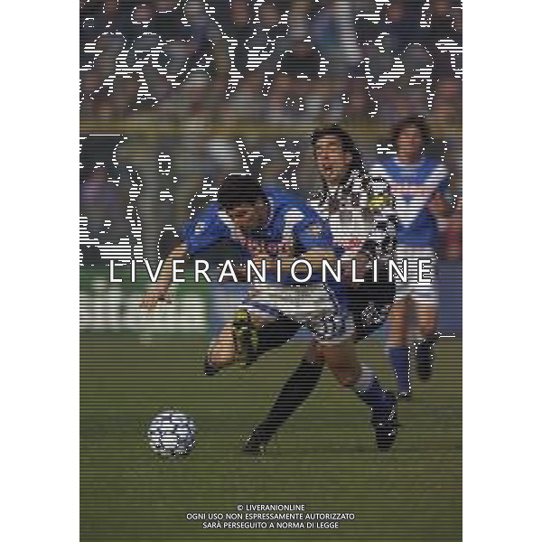 27-02-2000 BRESCIA- CAMPIONATO DI CALCIO SERIE B BRESCIA ALZANO 2-0 NELLA FOTO DARIO HUBNER E ARMANDO MADONNA AG ALDO LIVERANI SAS