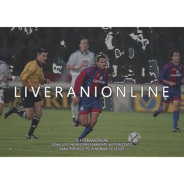 02-11-1999 BOLOGNA-COPPA UEFA 2 TURNO BOLOGNA ANDERLECHT 3-0 NELLA FOTO ze elias AG ALDO LIVERANI SAS