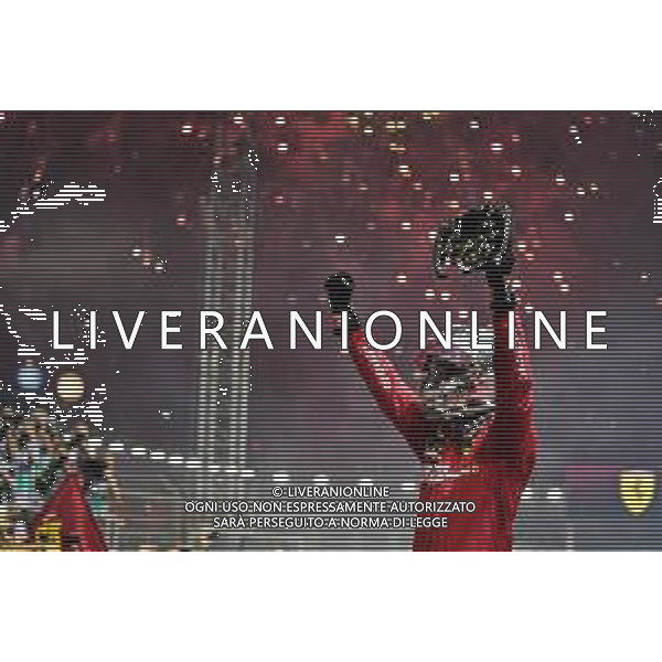 Race winner Sebastian Vettel (GER) Ferrari celebrates in parc ferme. 22.09.2019. Formula 1 World Championship, Rd 15, Singapore Grand Prix, Marina Bay Street Circuit, Singapore, Race Day. AG ALDO LIVERANI SAS-ONLY ITALY
