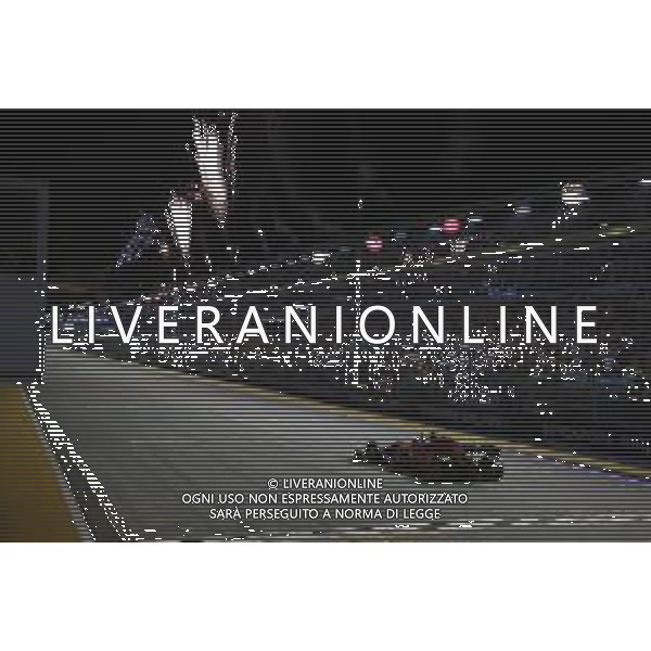 Sebastian Vettel (GER) Ferrari SF90 takes the chequered flag 22.09.2019. Formula 1 World Championship, Rd 15, Singapore Grand Prix, Marina Bay Street Circuit, Singapore, Race Day. AG ALDO LIVERANI SAS-ONLY ITALY