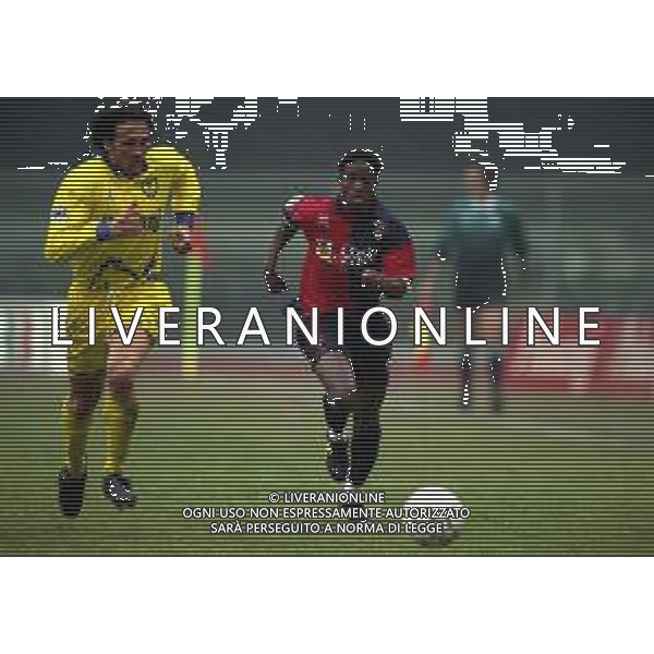 22-02-1998 VERONA-CAMPIONATO DI CALCIO SERIE B CHIEVO VERONA GENOA 0-1 NELLA FOTO MOHAMED KALLON E MARCO ZAMBONI AG ALDO LIVERANI SAS