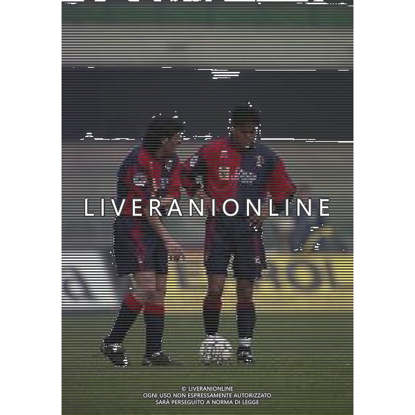 22-02-1998 VERONA-CAMPIONATO DI CALCIO SERIE B CHIEVO VERONA GENOA 0-1 NELLA FOTO Elijah LOUHENAPESSY E DARIO MORELLO AG ALDO LIVERANI SAS
