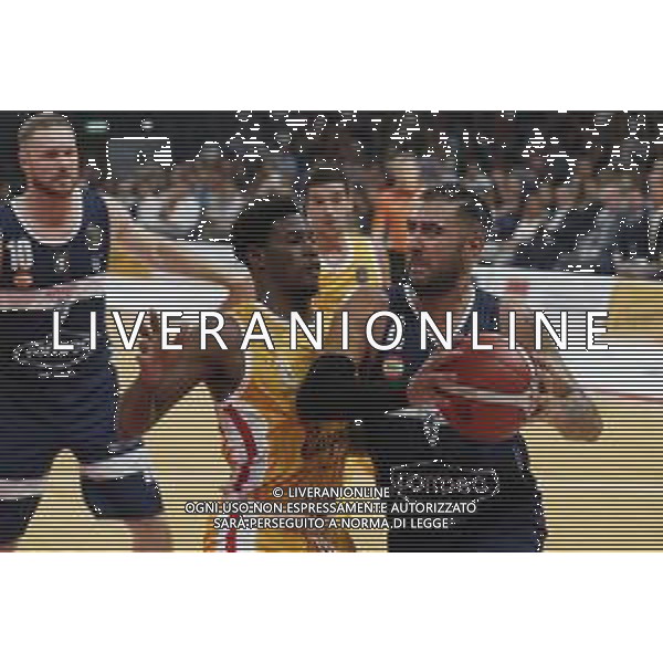 Carpegna Prosciutto Basket Pesaro vs Pompea Fortitudo Bologna Campionato di Basket Serie A 24/09/2019 nella foto: Aradori Pietro(Pompea Fortitudo Bologna) Barford Jaylen (Carpegna prosciutto Basket Pesaro) ©Claudio Zamagni/Agenzia Aldo Liverani Aradori Pietro(Pompea Fortitudo Bologna) Barford Jaylen (Carpegna prosciutto Basket Pesaro) during Italian Serie A Basketball match between Carpegna Prosciutto Basket Pesaro and and Pompea Fortitudo Bologna at Vitrifrigo Arena in Pesaro on September 24 2019 photo credit by Claudio Zamagni/Aldo Liverani Photo Agency/ AGENZIA ALDO LIVERANI SAS
