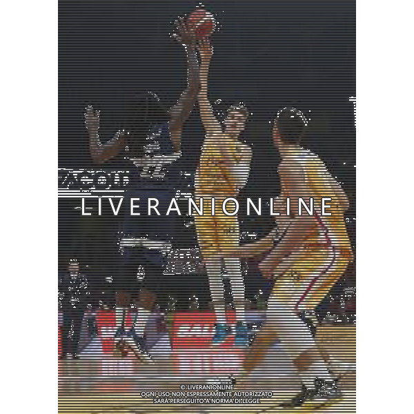 Carpegna Prosciutto Basket Pesaro vs Pompea Fortitudo Bologna Campionato di Basket Serie A 24/09/2019 nella foto: Drell Henri(Carpegna prosciutto Basket Pesaro Daniel Edward(Pompea Fortitudo Bologna) ©Claudio Zamagni/Agenzia Aldo Liverani Drell Henri(Carpegna prosciutto Basket Pesaro Daniel Edward(Pompea Fortitudo Bologna) during Italian Serie A Basketball match between Carpegna Prosciutto Basket Pesaro and and Pompea Fortitudo Bologna at Vitrifrigo Arena in Pesaro on September 24 2019 photo credit by Claudio Zamagni/Aldo Liverani Photo Agency/ AGENZIA ALDO LIVERANI SAS