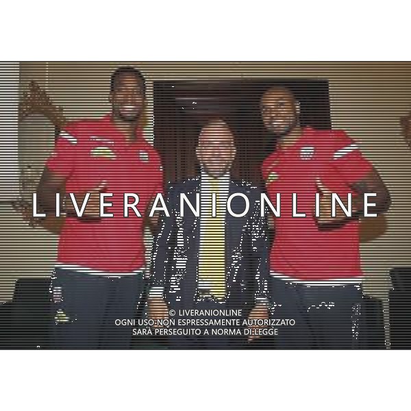 IMOLA 26 09 2019 LE NATURELLE IMOLA BASKET PRESENTA LA SQUADRA STAGIONE 2019/2020 NELLA FOTO DA SINISTRA ANTHONY MORSE,FEDERICO LIONELLO SPONSOR PRINIPALE E TIMOTHY BOWERS ©SANNA / AGENZIA ALDO LIVERANI SAS