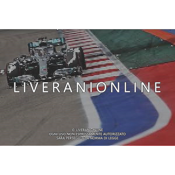 Lewis Hamilton (GBR) Mercedes AMG F1 W10. 28.09.2019. Formula 1 World Championship, Rd 16, Russian Grand Prix, Sochi Autodrom, Sochi, Russia, Qualifying Day. AG ALDO LIVERANI SAS-ONLY ITALY