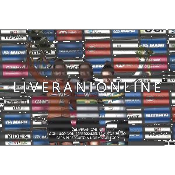 28-09-2019 World Championships Elite Women; 2019, Olanda; 2019, Australia; Van Vleuten, Annemiek; Van Der Breggen, Anna; Spratt, Amanda; Harrogate; - Mondiali Ciclismo Donne © SIROTTI / AGENZIA ALDO LIVERANI SAS