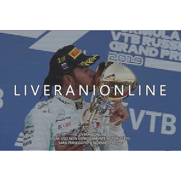 1st place Lewis Hamilton (GBR) Mercedes AMG F1 W10. 29.09.2019. Formula 1 World Championship, Rd 16, Russian Grand Prix, Sochi Autodrom, Sochi, Russia, Race Day. / AGENZIA ALDO LIVERANI SAS - ITALY ONLY EDITORIAL USE ONLY - Gp F1 Gara Russia Sochi 29.09.2019