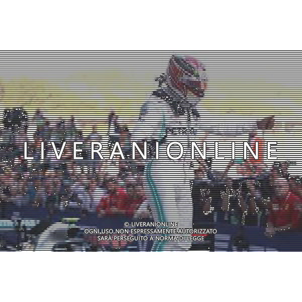 Lewis Hamilton (GBR), Mercedes AMG F1 29.09.2019. Formula 1 World Championship, Rd 16, Russian Grand Prix, Sochi Autodrom, Sochi, Russia, Race Day. / AGENZIA ALDO LIVERANI SAS - ITALY ONLY EDITORIAL USE ONLY - Gp F1 Gara Russia Sochi 29.09.2019