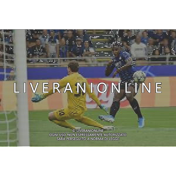 Milano 1-10-2019 Stadio Giuseppe Meazza - San Siro UEFA Champions League fase a gironi 2° giornata gruppo C Atalanta vs Shakhtar Donetsk nella foto duvan Zapata occasione fallita sull\'1 a 1 foto Roberto Garavaglia - ag. Aldo Liverani sas/ AGENZIA ALDO LIVERANI SAS