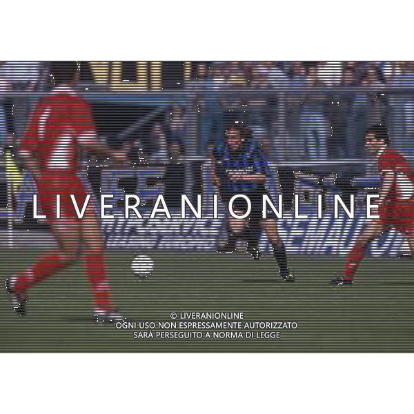 RETROSPETTIVA PAVONE CHRISTIAN CALCIATORE NELLA FOTO PAVONE CHRISTIAN CON LA MAGLIA DELL\'ATALANTA CALCIO AG ALDO LIVERANI SAS