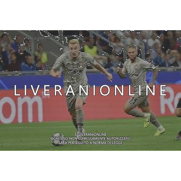 Milano 1-10-2019 Stadio Giuseppe Meazza - San Siro UEFA Champions League fase a gironi 2° giornata gruppo C Atalanta vs Shakhtar Donetsk nella foto Viktor Kovalenko (Shakhtar Donetsk) e sulla DX Marlos (Shakhtar Donetsk) foto Roberto Garavaglia - ag. Aldo Liverani sas/ AGENZIA ALDO LIVERANI SAS