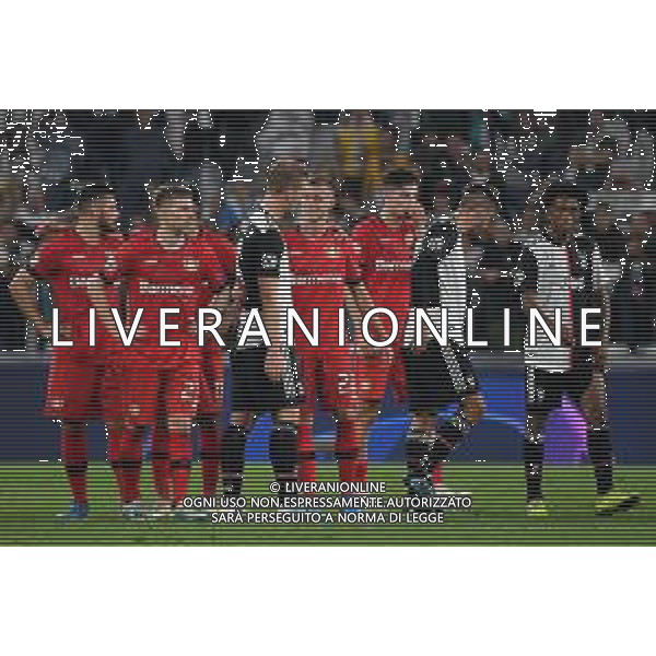 Torino 1.10.2019 Stadio Allianz Stadium Juventus vs Leverkusen Gruppo D Giornata 2 di 6 ©Falzone/Agenzia Aldo Liverani NELLA FOTO : Finale Partita - matthjis de ligt e Daley Sinkgraven / AGENZIA ALDO LIVERANI SAS