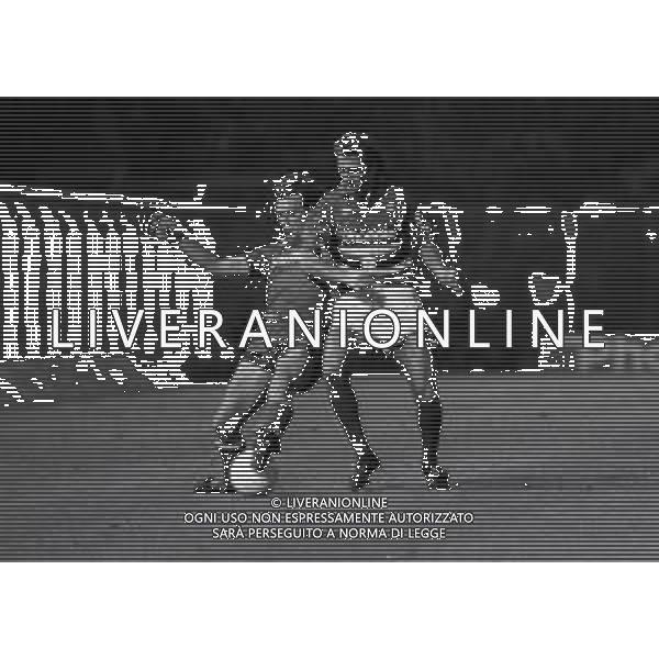 07-06-1986 GENOVA-COPPA ITALIA FINALE ANDATA SAMPDORIA ROMA 2-1 NELLA FOTO TREVOR FRANCIS E SETTIMIO LUCCI AG ALDO LIVERANI SAS