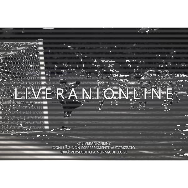 20-10-1994 GENOVA- SUPERCOPPA SAMPDORIA GRASSHOPPER 3-0 NELLA FOTO AZIONE DI GIOCO AG ALDO LIVERANI SAS