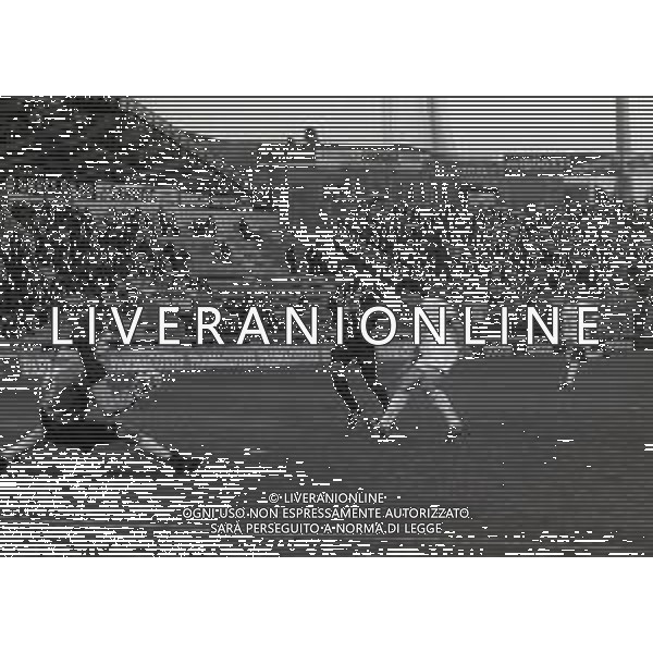 19-04-1995 PARMA SEMIFINALE DI COPPA UEFA RITORNO PARMA -BAYER LEVERKUSEN 3-0 NELLA FOTO GOAL GIANFRANCO ZOLA AG ALDO LIVERANI SAS